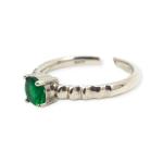 925 Sterling Silver Ring with Beautiful Green Stone